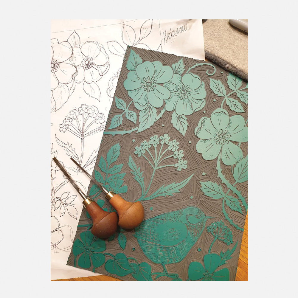 Wren and Roses - Blue